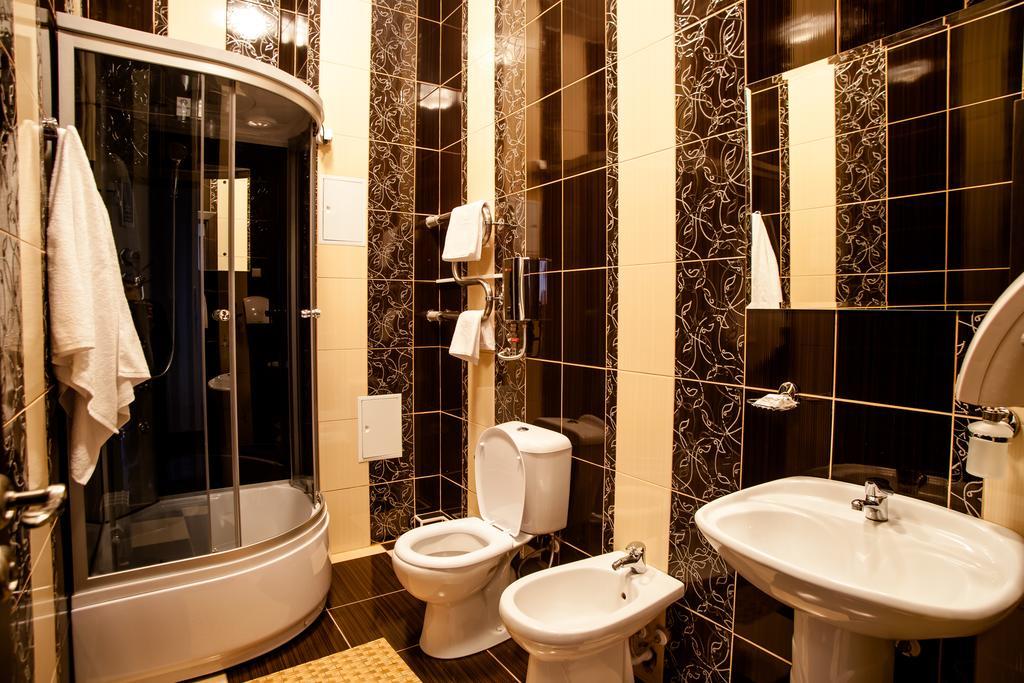Hotel Tsentralnaya Gomel Room photo
