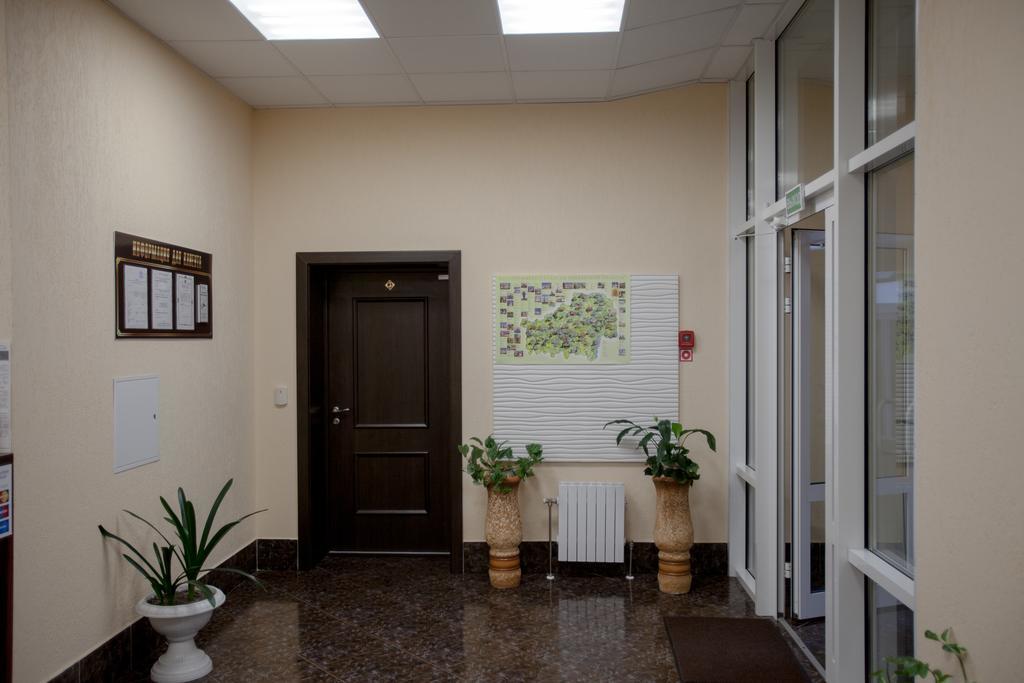 Hotel Tsentralnaya Gomel Exterior photo