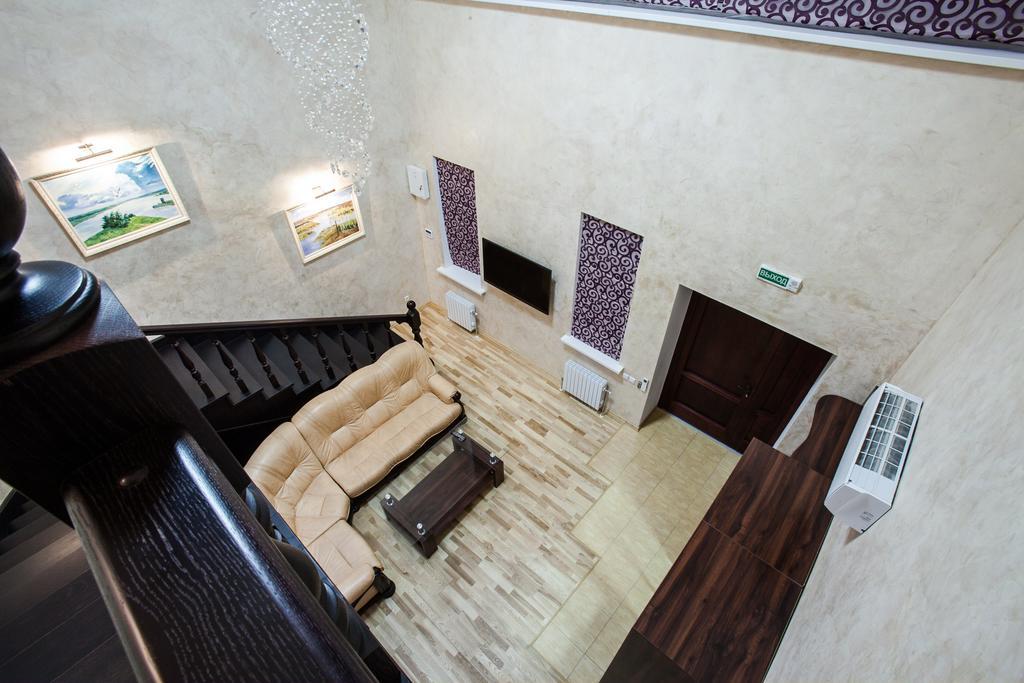 Hotel Tsentralnaya Gomel Exterior photo